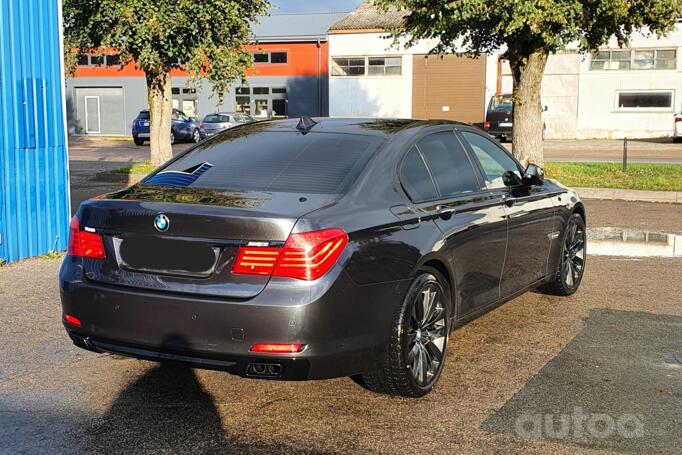 BMW 7 Series F01/F02 Sedan
