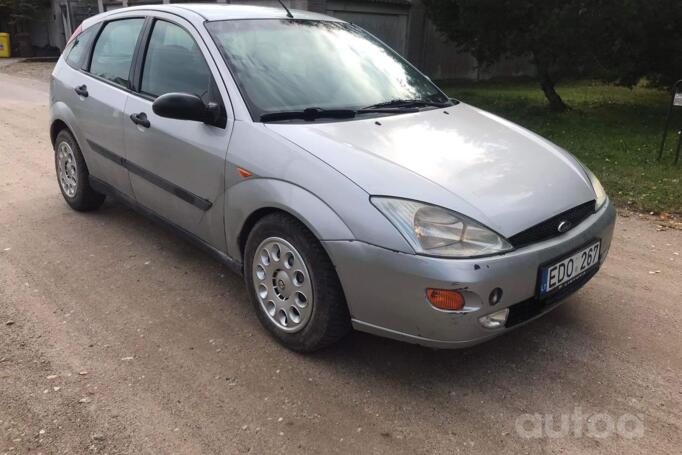 Ford Focus 1 generation Hatchback 5-doors