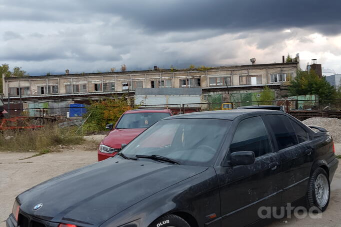 BMW 3 Series E36 Sedan