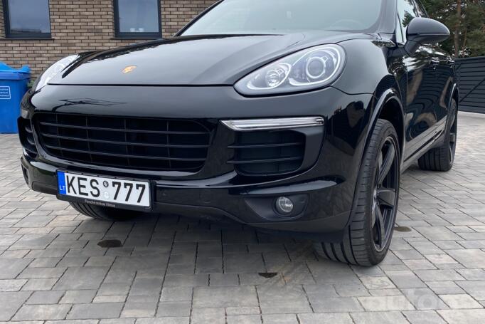 Porsche Cayenne 958 [restyling] Crossover