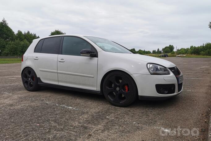 Volkswagen Golf GTI 5 generation