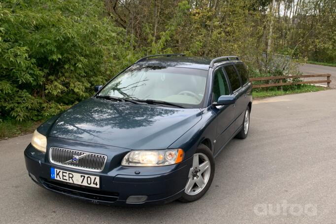 Volvo V70 2 generation [restyling] wagon 5-doors