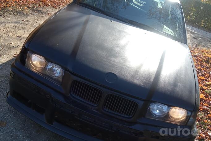 BMW 3 Series E36 Sedan