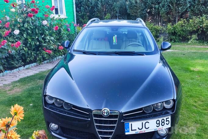 Alfa Romeo 159 1 generation Sportwagon wagon