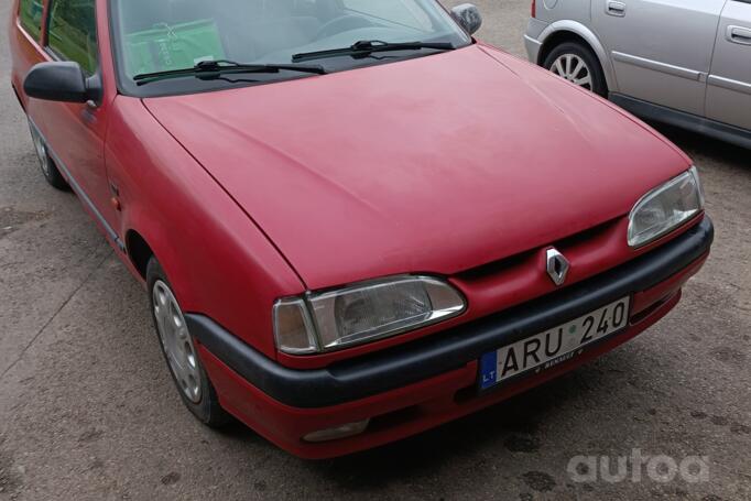 Renault 19 2 generation Hatchback 3-doors