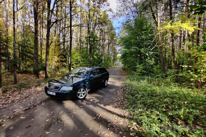 Audi A6 4B/C5 wagon 5-doors
