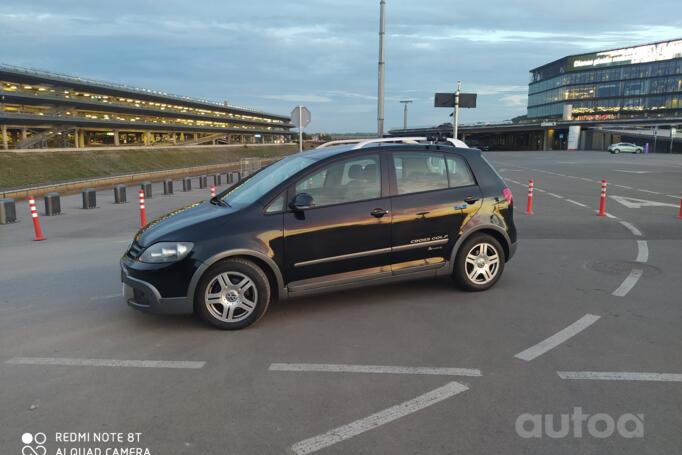Volkswagen Golf Plus 1 generation