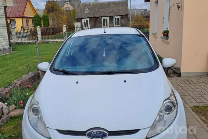 Ford Fiesta 6 generation Hatchback 5-doors