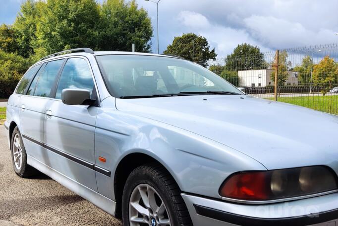 BMW 5 Series E39 Touring wagon