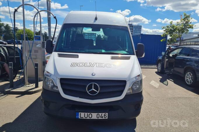 Mercedes-Benz Sprinter Second generation