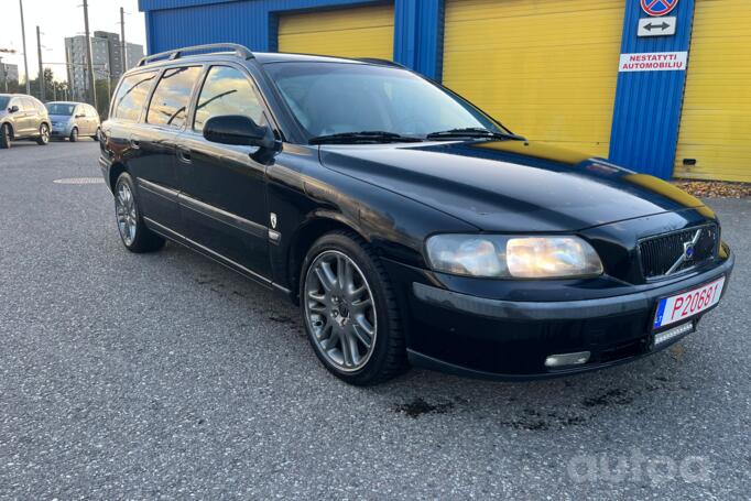 Volvo V70 2 generation R wagon 5-doors
