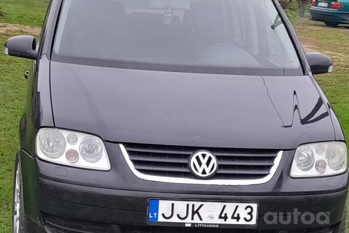 Volkswagen Touran 1 generation Minivan