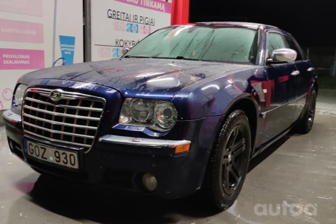 Chrysler 300C 1 generation Sedan 4-doors