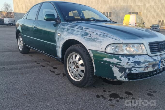 Audi A4 B5 [restyling] Sedan