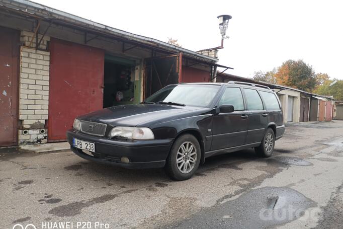 Volvo V70 1 generation wagon