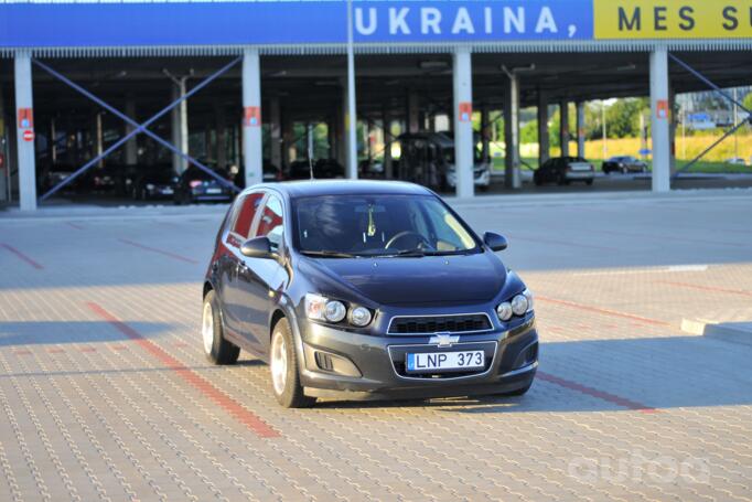 Chevrolet Aveo T300 Hatchback