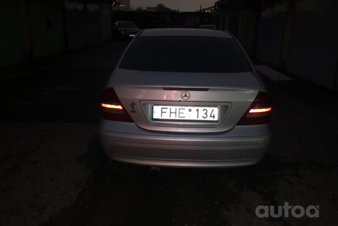 Mercedes-Benz C-Class W203/S203/CL203 Sedan 4-doors