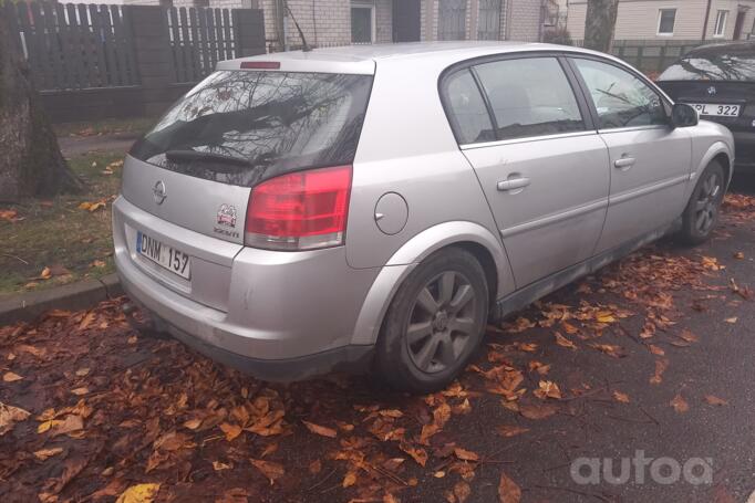 Opel Signum C Hatchback
