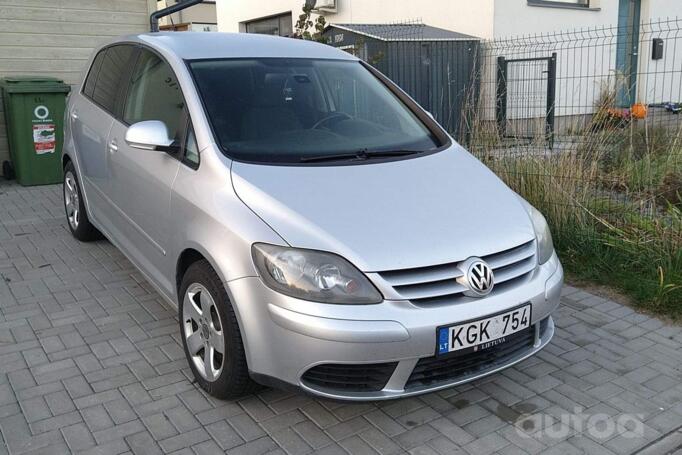 Volkswagen Golf Plus 1 generation