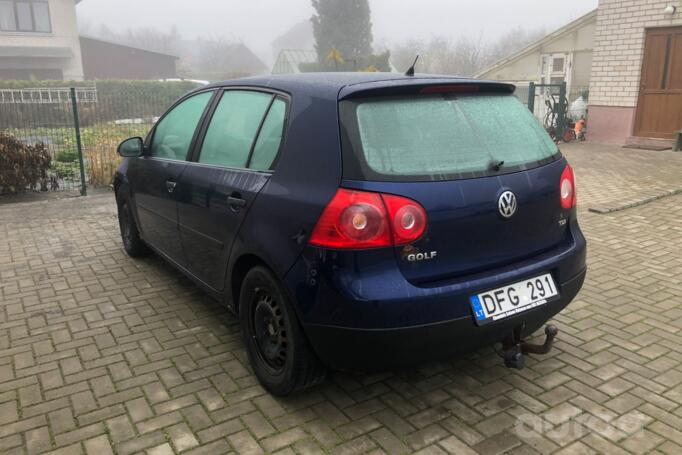 Volkswagen Golf 5 generation Hatchback 5-doors