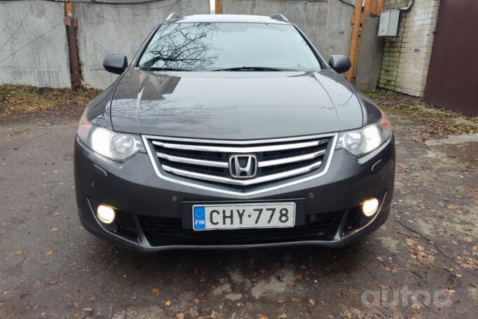 Honda Accord 8 generation Tourer wagon