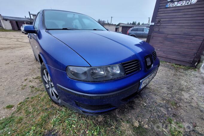 SEAT Leon 1 generation Hatchback