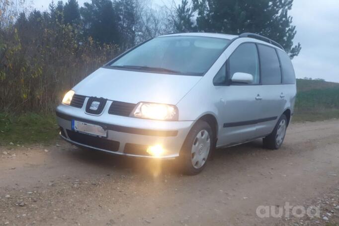 SEAT Alhambra 1 generation [restyling] Minivan