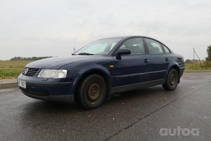 Volkswagen Passat B5 Sedan 4-doors
