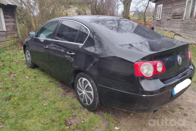 Volkswagen Passat B6 Sedan 4-doors