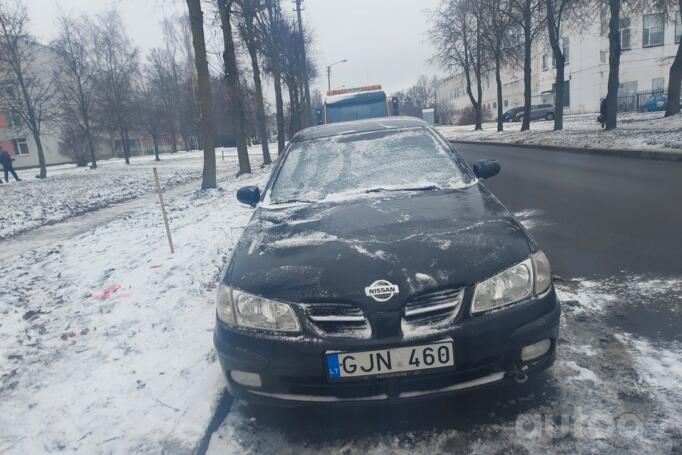 Nissan Almera N16 Hatchback 5-doors