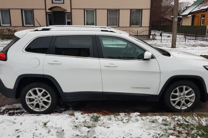 Jeep Cherokee KL SUV 5-doors