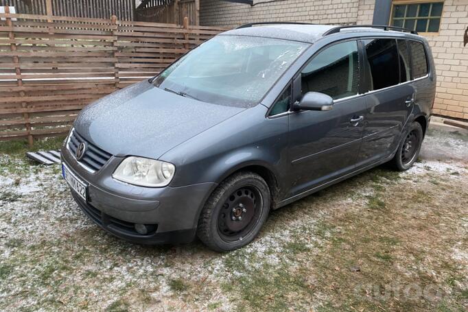 Volkswagen Touran 1 generation Minivan