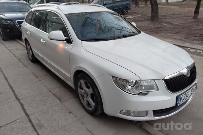 Skoda Superb 2 generation Combi wagon