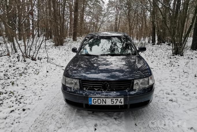 Volkswagen Passat B5 Sedan 4-doors