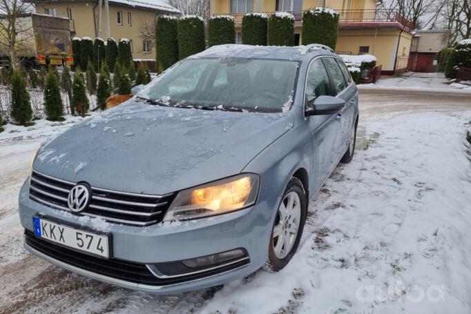 Volkswagen Passat Variant 1 generation wagon (5 doors)
