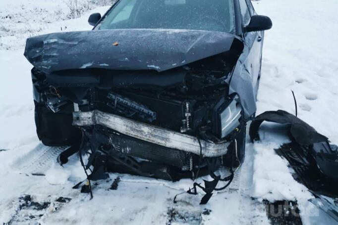 Audi A4 B8/8K Sedan 4-doors