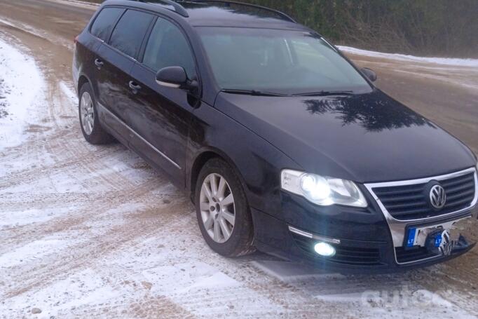 Volkswagen Passat B6 wagon 5-doors