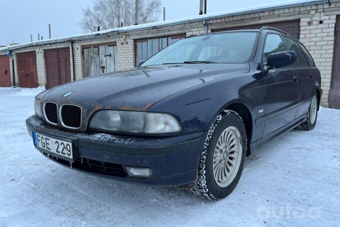 BMW 5 Series E39 Touring wagon
