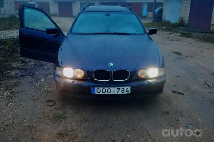 BMW 5 Series E39 Touring wagon