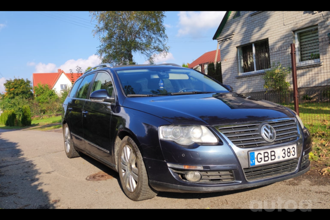 Volkswagen Passat B6 wagon 5-doors