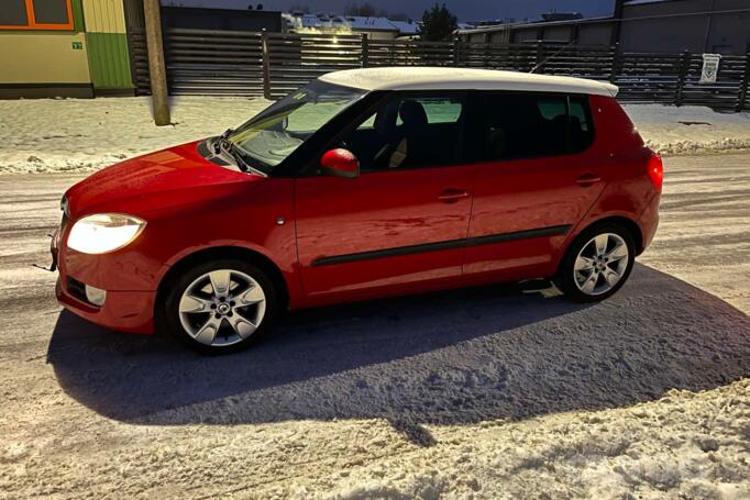 Skoda Fabia 5J Hatchback