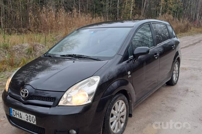 Toyota Corolla Verso 1 generation [restyling] Minivan