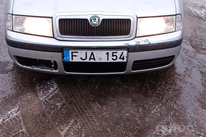 Skoda Octavia 1 generation [restyling] Liftback 5-doors