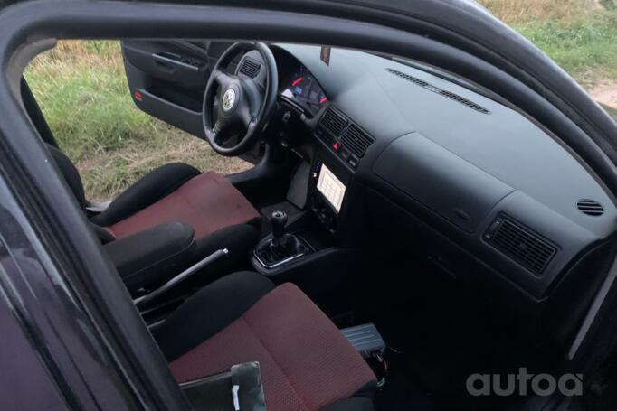 Volkswagen Golf 4 generation Hatchback 5-doors