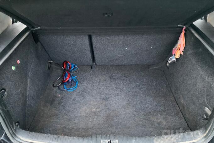 Volkswagen Golf 4 generation Hatchback 5-doors