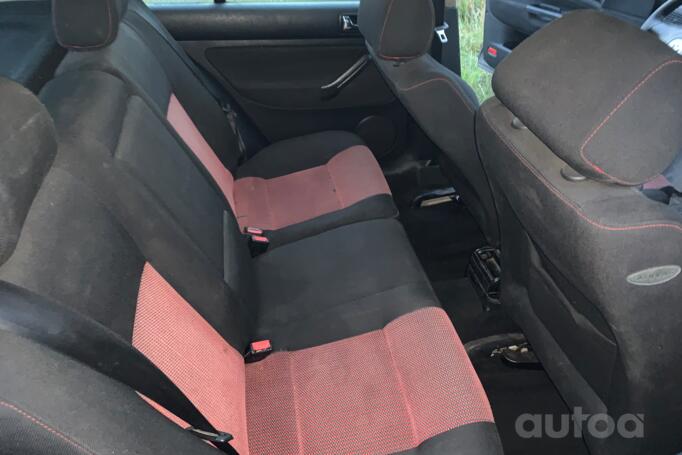 Volkswagen Golf 4 generation Hatchback 5-doors