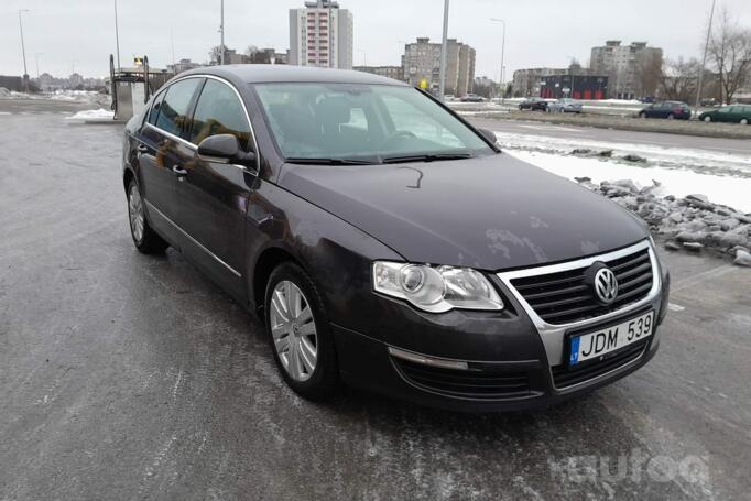 Volkswagen Passat B6 Sedan 4-doors