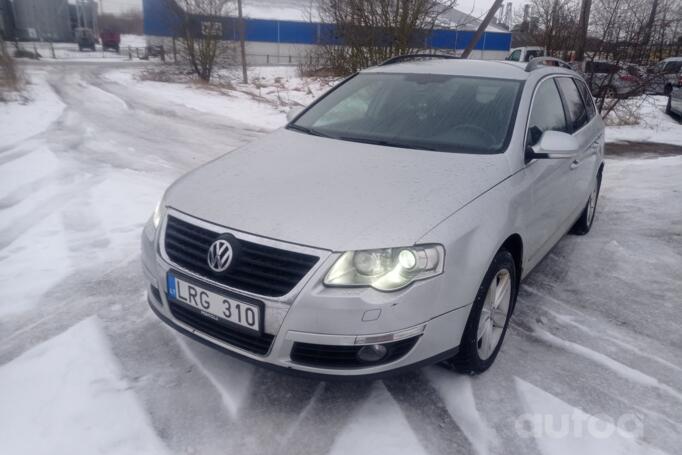 Volkswagen Passat B6 wagon 5-doors