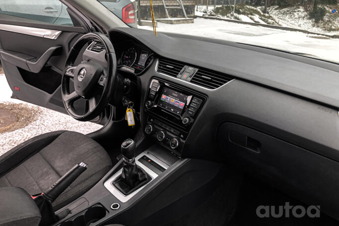 Skoda Octavia 3 generation Combi wagon 5-doors