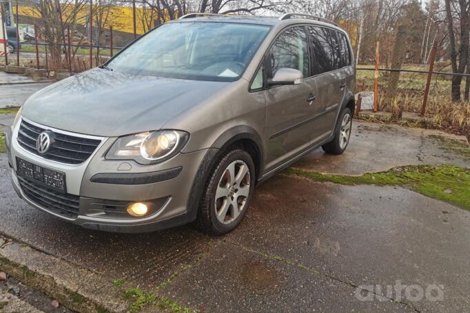 Volkswagen Touran 1 generation [restyling] Cross minivan 5-doors